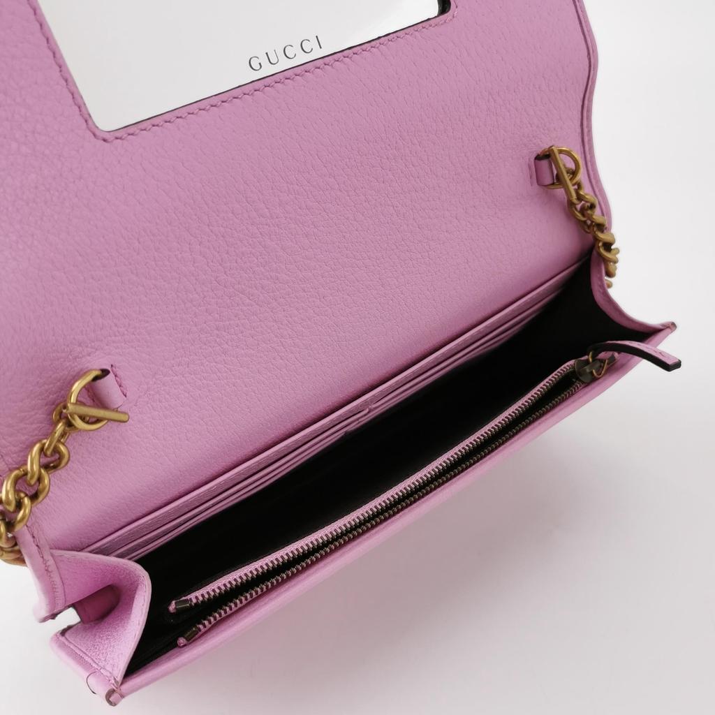 [Pre-Owned] Logo Chain Leather Mini Crossbody Bag - Excellent #T5D5DM