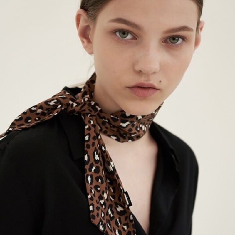 BB’DE SOLI’DE Leopard Mini Tie Scarf