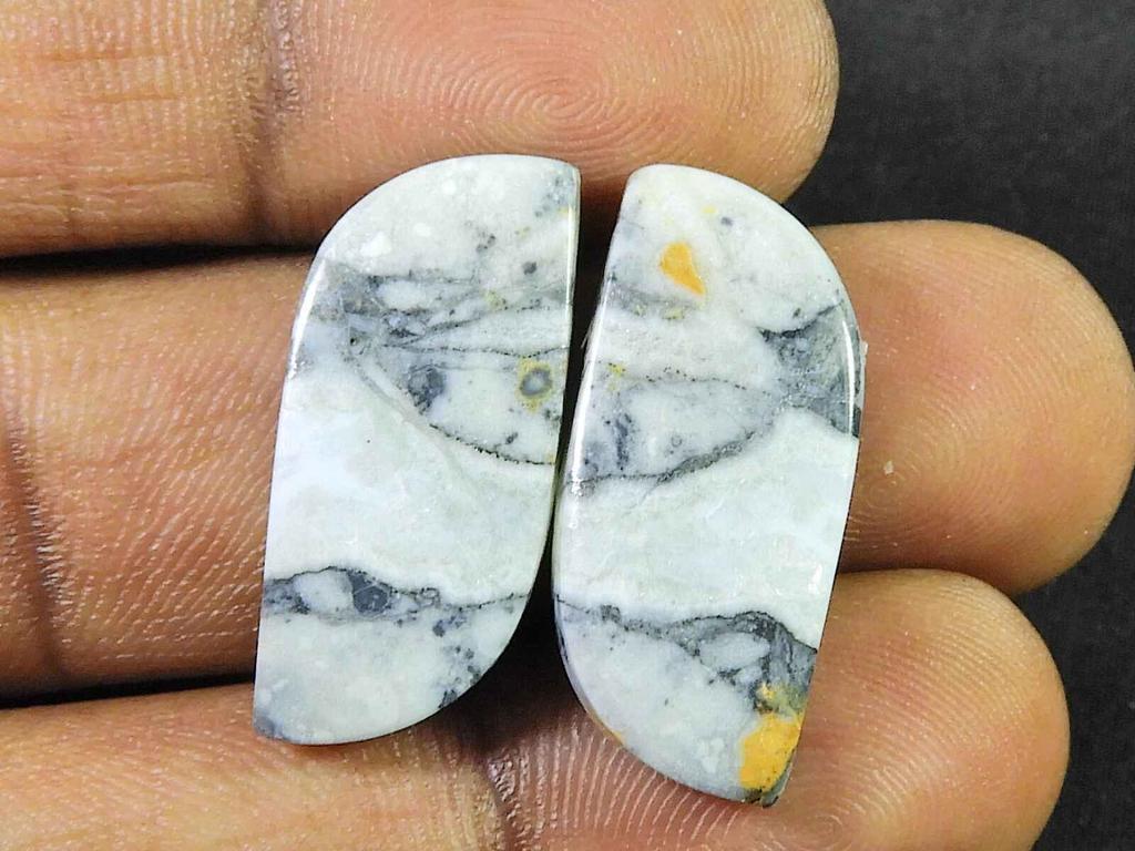 29Cts. Natural Maligano Jasper (11mm X 25mm Each) Fancy Cabochon Match Pair SK-2785