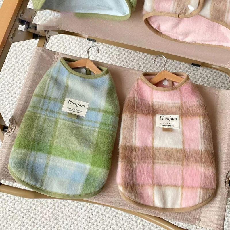 Grid Pattern Pet Dog Clothes Winter Plaid Hooded Woolen Cat Coat Warm Dog Jackets Thick Teddy Fashion Puppy Clothes Vest