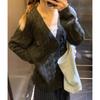 2025 autumn and winter new lazy style atmosphere, slimming knitted cardigan, niche, simple and fashionable top for women