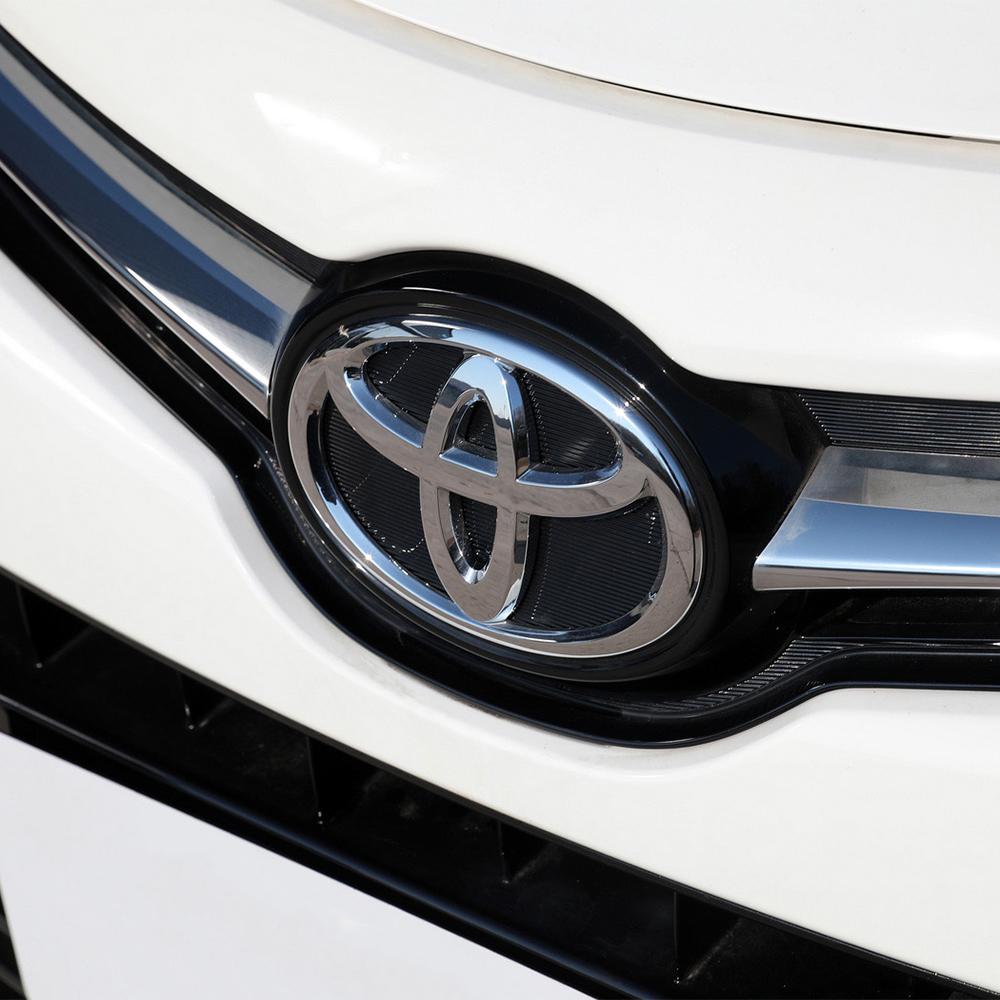 2026 New For Toyota Car Logo 3D For Toyota Car series Corolla Camry RAV4 Front Head Grill Hood Bonnet Emblem Rear Tail Bumper Tr