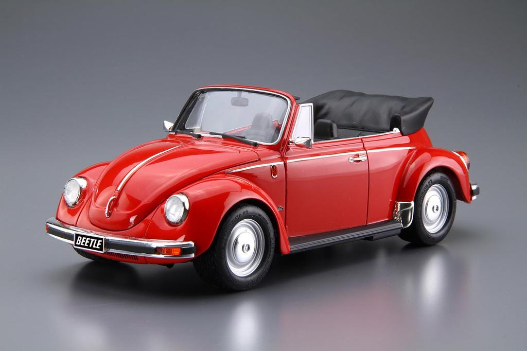 Aoshima Bunka Kyozai Модель автомобиля 75 Volkswagen 15ADK Beetle 1303S Кабриолет Пластиковая модель (АОСИМА) нет. 1/24 '75