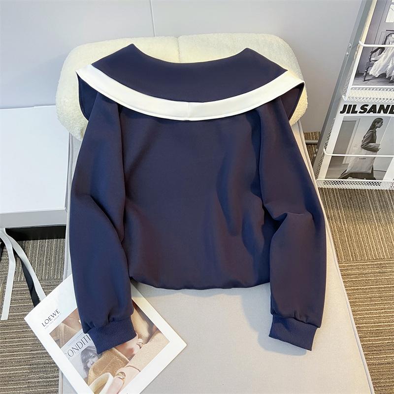 Свободный свитер в корейском стиле с воротником в виде листьев лотоса и пуговицами 2024 года — модный универсальный женский дизайн.