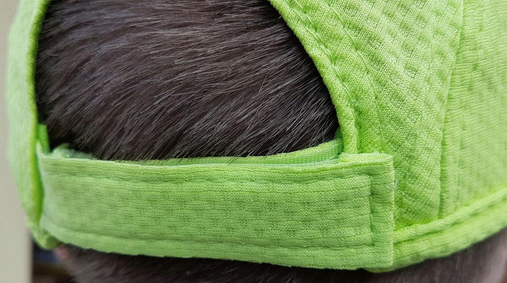 CZFREE RED summer cap with Velcro closure