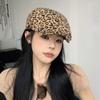 Леопардовый принт шляпа вперед женская 2024 новые модели весна и осень кепка ретро берет иностранный стиль красивая шляпа