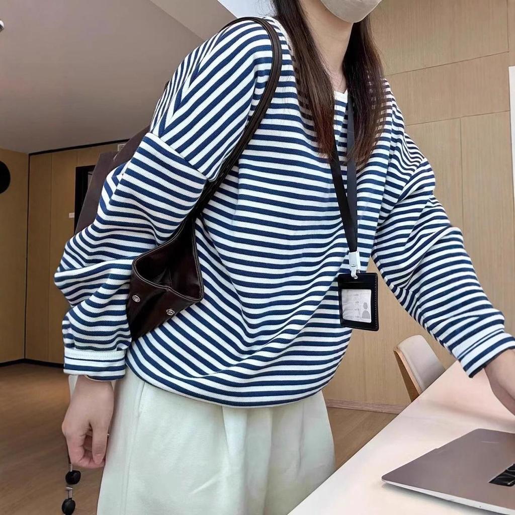 Нишевый свитшот в полоску с цветовыми блоками - Осень/Зима 2025, Свободный пуловер с длинным рукавом