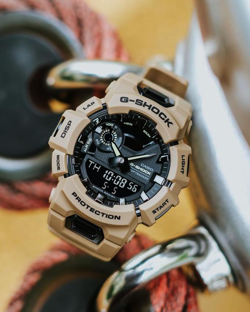 Casio Умные часы Bluetooth Военный хаки G-Shock G-SQUAD GBA-900UU-5A