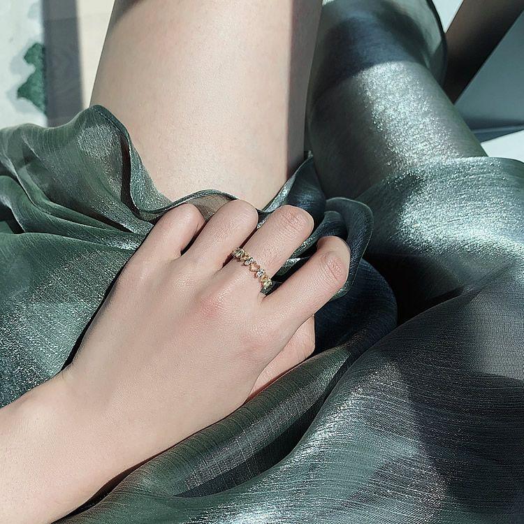 Персиковое сердце Япония Южная Корея Роскошь Модное кольцо Женская личность Ins Tide Онлайн Знаменитость Ниша Дизайн Кольцо на указательный палец Открытие Леди