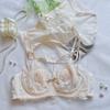 Французское сексуальное кружевное женское нижнее белье для большой груди, модели, подчеркивающие маленькую и тонкую грудь, и комплект с мягким косточкой для поддержки нижней части груди.