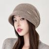 Женская осенне-зимняя шапка-бини, ветрозащитная и теплая, с козырьком, универсальная, модная вязаная шапка