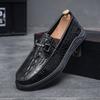 2025 весна новые туфли для вождения обувь overboard мужские внутренняя высота увеличение нескользящие ленивые однопедальные повседневные кожаные туфли мужские