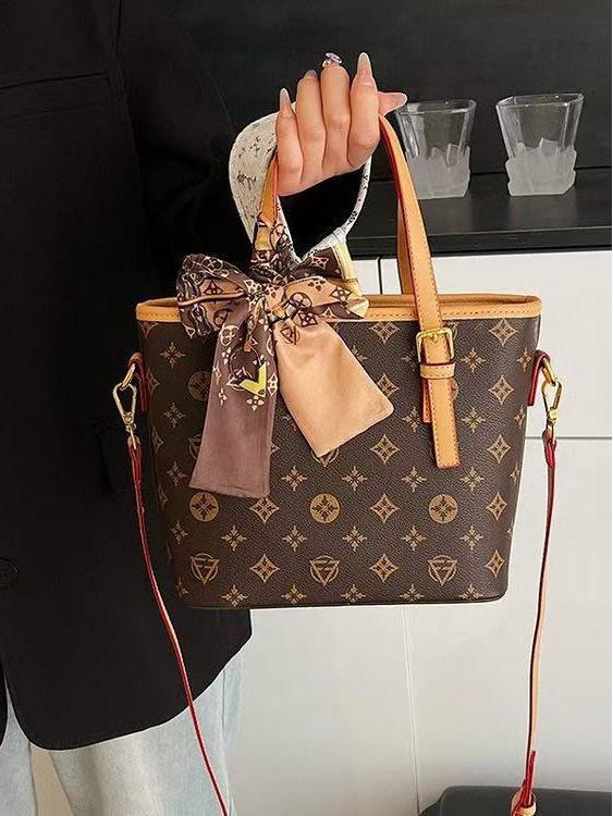 2025 Популярная женская роскошная сумка для поездок на работу: Стильная сумочка и кроссбоди для леди