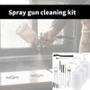 Набор для чистки портативного распылителя из 24 предметов включает 4 моющих бутылки с дозатором и 21 кисть для эффективного обслуживания краскопульта.