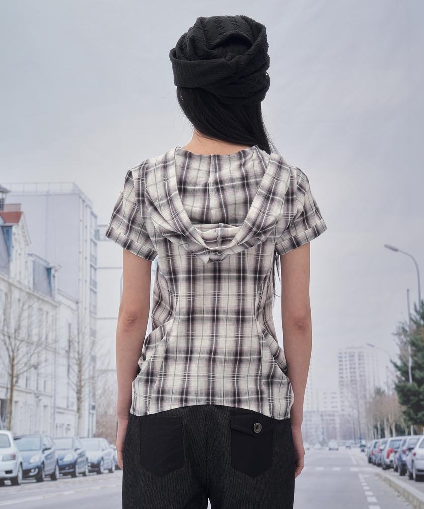 SOMSOC Ria Hooded Balloon Check Half Shirt_White