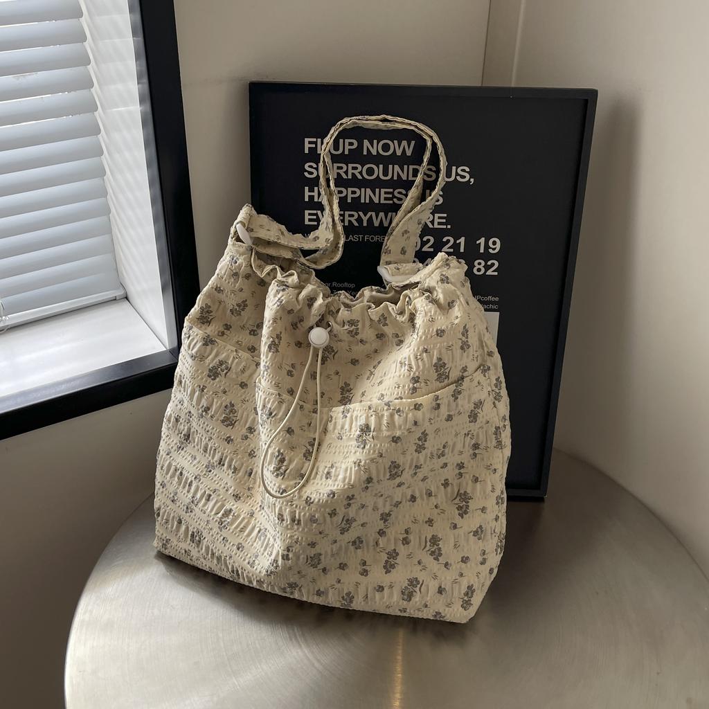 Casual Large Bag Women's Summer New Floral Canvas Bag Large Capacity Tote Bag Class Commuting Single Shoulder Crossbody Bag