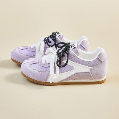 Модный тренд Корейская версия женской обуви 2025 Лето Сетчатые дышащие Увеличение роста Кроссовки для бега Модные универсальные Повседневные кроссовки