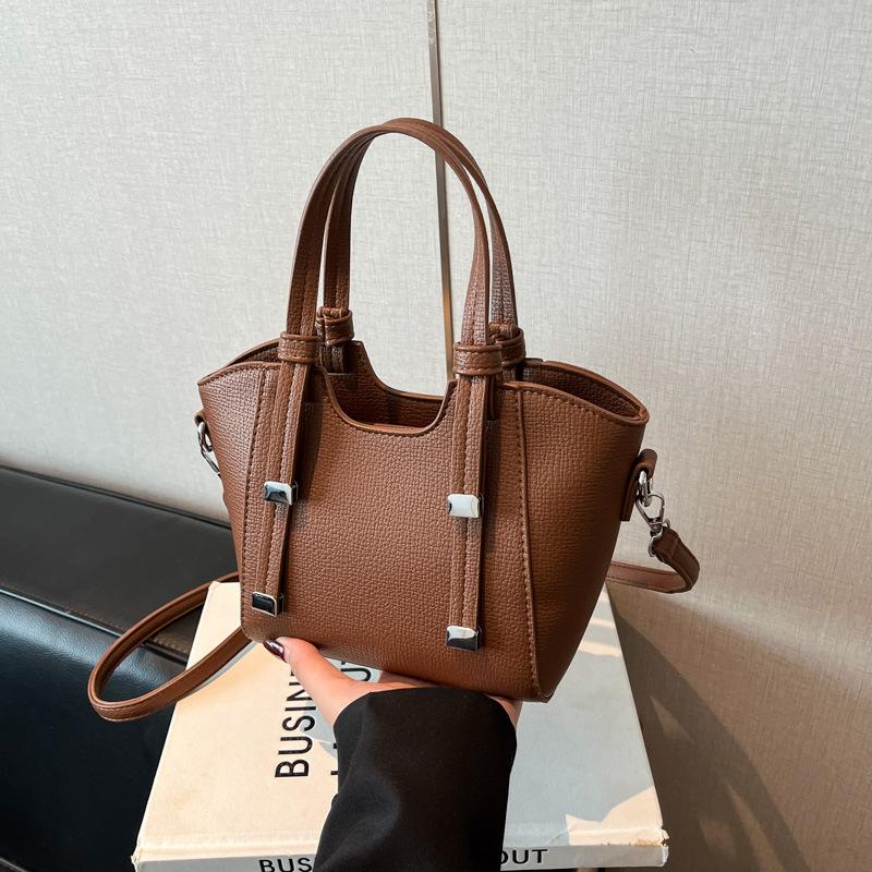 Популярные маленькие сумки женские осень и зима новая универсальная сумка через плечо и кроссбоди портативная сумка-ведро