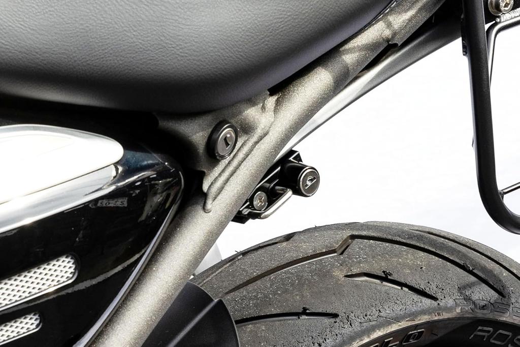 Kijima HTR-05012 Замок для мотоциклетного шлема, Сталь, Черный, Triumph Speed 400/Scrambler 400X ('24-)