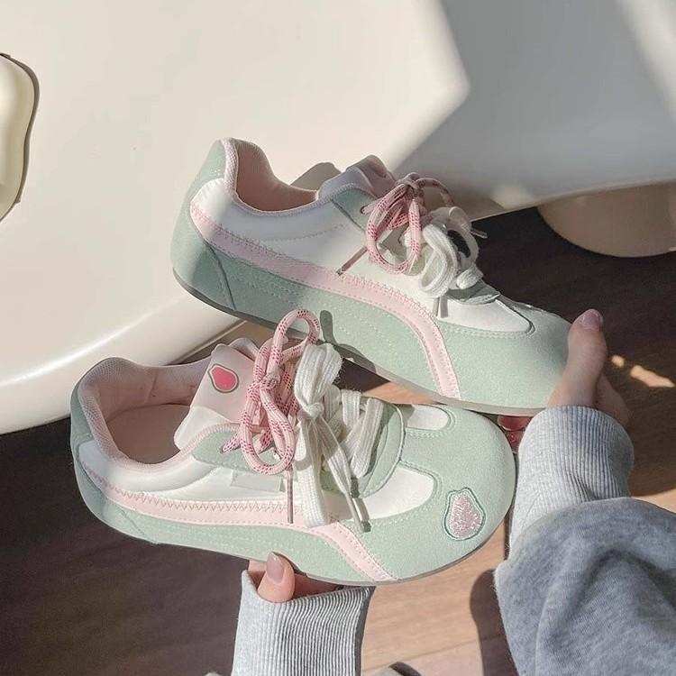 Red German Training Shoes Women's Summer New Breathable Flat Baseplate Shoes Retro Versatile Casual Sports