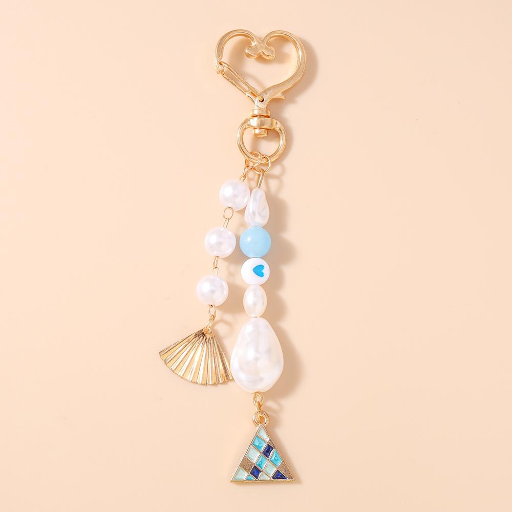 Pretty Pearl Shell Keychain Women Girls Rhinestones Beads Key Ring Pendants for Handbag Decor DIY Key Chain Jewelry Gifts