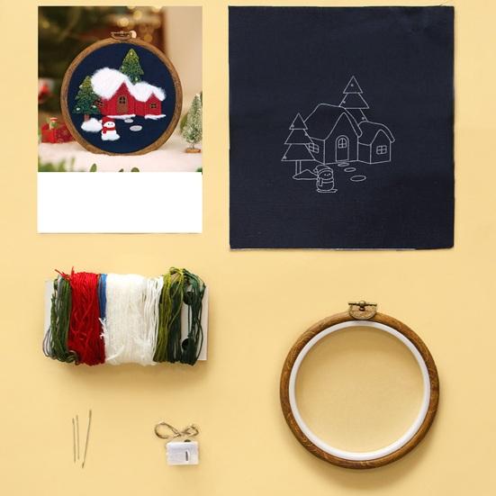Light-up Christmas Embroidery Kit Snowman Christmas Tree Hand Embroidery Starter Kit with String Lights Hoop Threads Needles Fabric DIY Embroidery