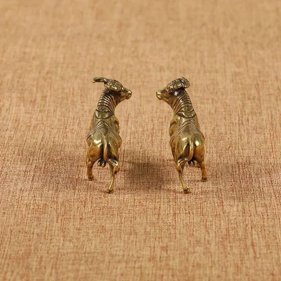 1 Pair Pure Copper X Zodiac Ox Small Ornaments Desktop Ornaments Twisted And Shy To Welcome The Ox Ornaments