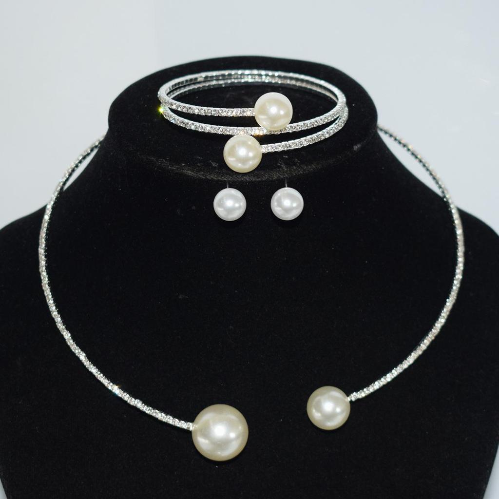 Gold-Plated Silver Women's Necklace & Bracelet Set with Pearls and Rhinestones