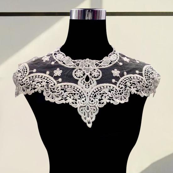 Lace Embroidered Fake Collar Hollow See-through Lace Flower Pattern False Collar Lace Embellished Clothing Accessory