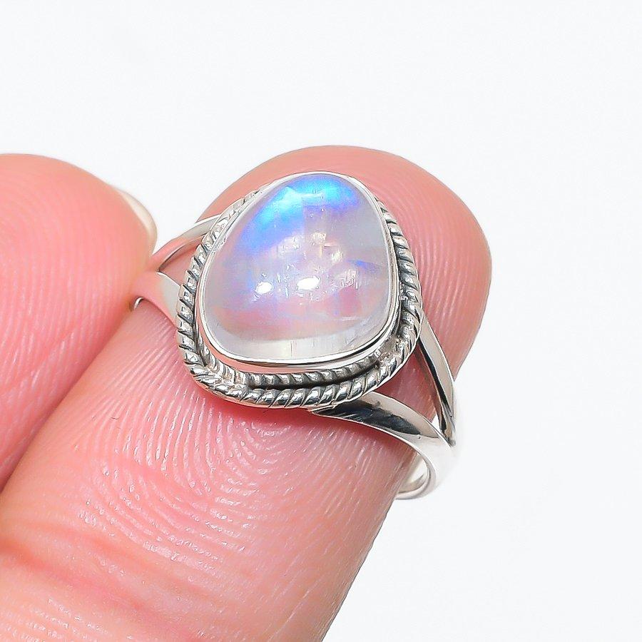 Natural Rainbow Moonstone Gemstone 925 Solid Sterling Silver Gift Ring S.8 P5h30