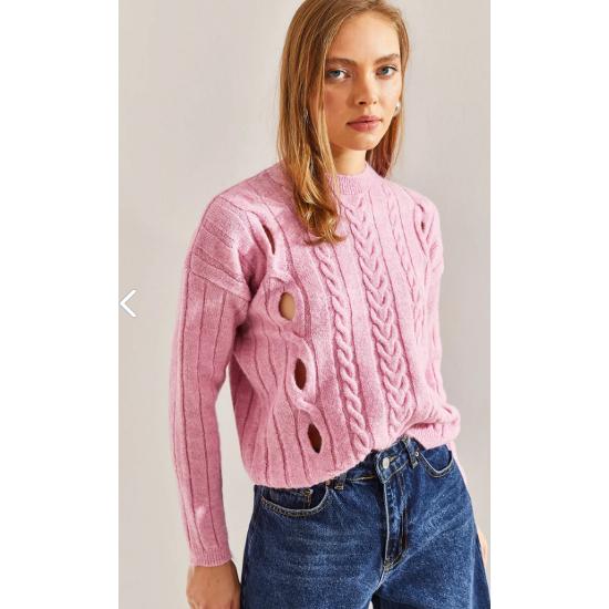 Женский трикотажный свитер с плетеным узором стандартного размера