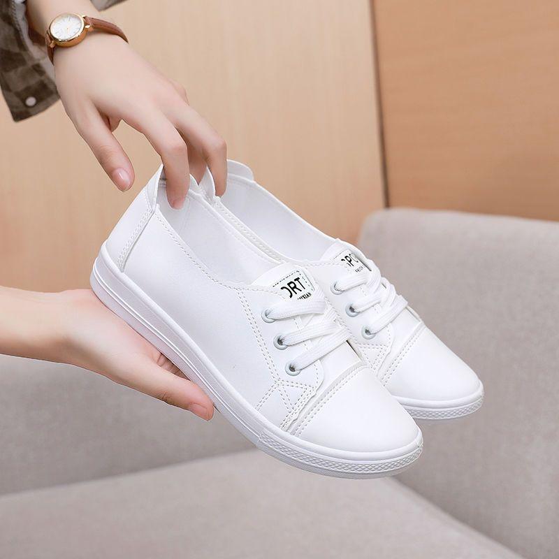 Lace-up Small White Shoes Female Student Flat Shoes Korean Version Comfortable Lightweight Soft Sole Single Shoes Casual Non-slip Skate Shoes