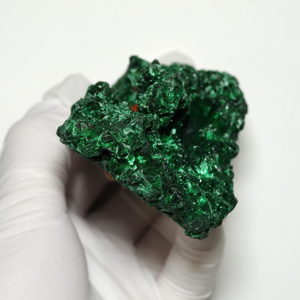 Stone Natural Mineral Malachite Fibrous Crystals of a [N2 Natural] (Fibrous Malachite) / (6 "One Kind" Approx. 261g, 104x57x44mm)