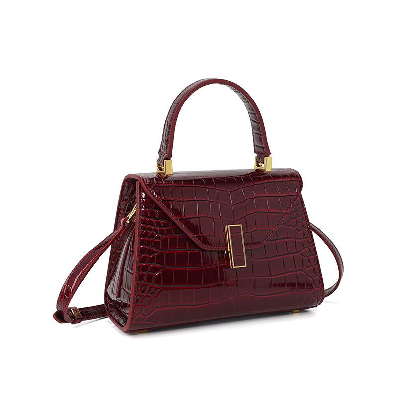 2025 Winter New Fashion Exquisite Women's Handbag, Niche High-End Crocodile Pattern Single Shoulder Crossbody Small Square Bag