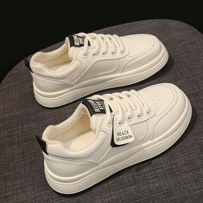 Версия из коровьей кожи бархатная кожа маленькие белые туфли женские новые зимние теплые две хлопковые туфли на высокой платформе спортивные кеды