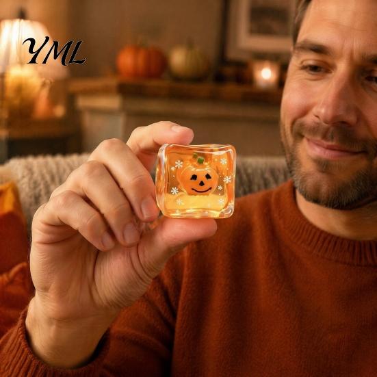 Sensory Cube Toy Halloween Ghost Squeeze Toy, Pumpkin Bat Stress Relief with Snowflake, Hand Relaxation for Party Favors Portable Reliever