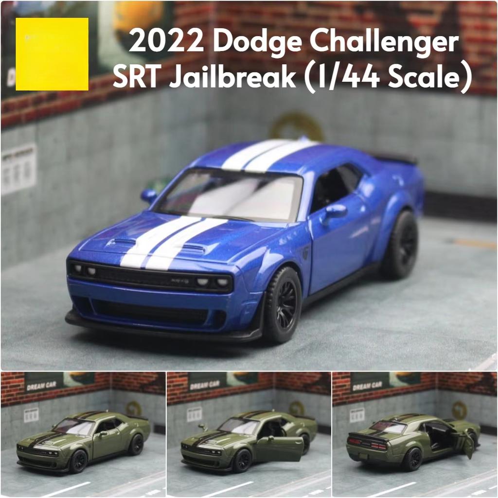 1/44 Dodge Challenger SRT Hellcat Toy Car Model Diecast Metal Vehicle Miniature Pull Back Doors Openable Collection Gift for Kid