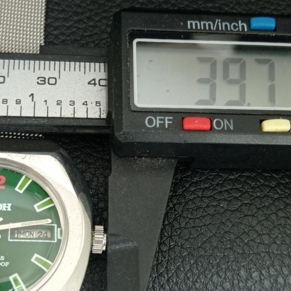 ВИНТАЖНЫЕ ЯПОНСКИЕ МУЖСКИЕ ЧАСЫ RICOH R31 АВТОМАТИЧЕСКИЕ ЗЕЛЕНЫЙ ЦВЕТ ЦИФЕРБЛАТ a709417-1