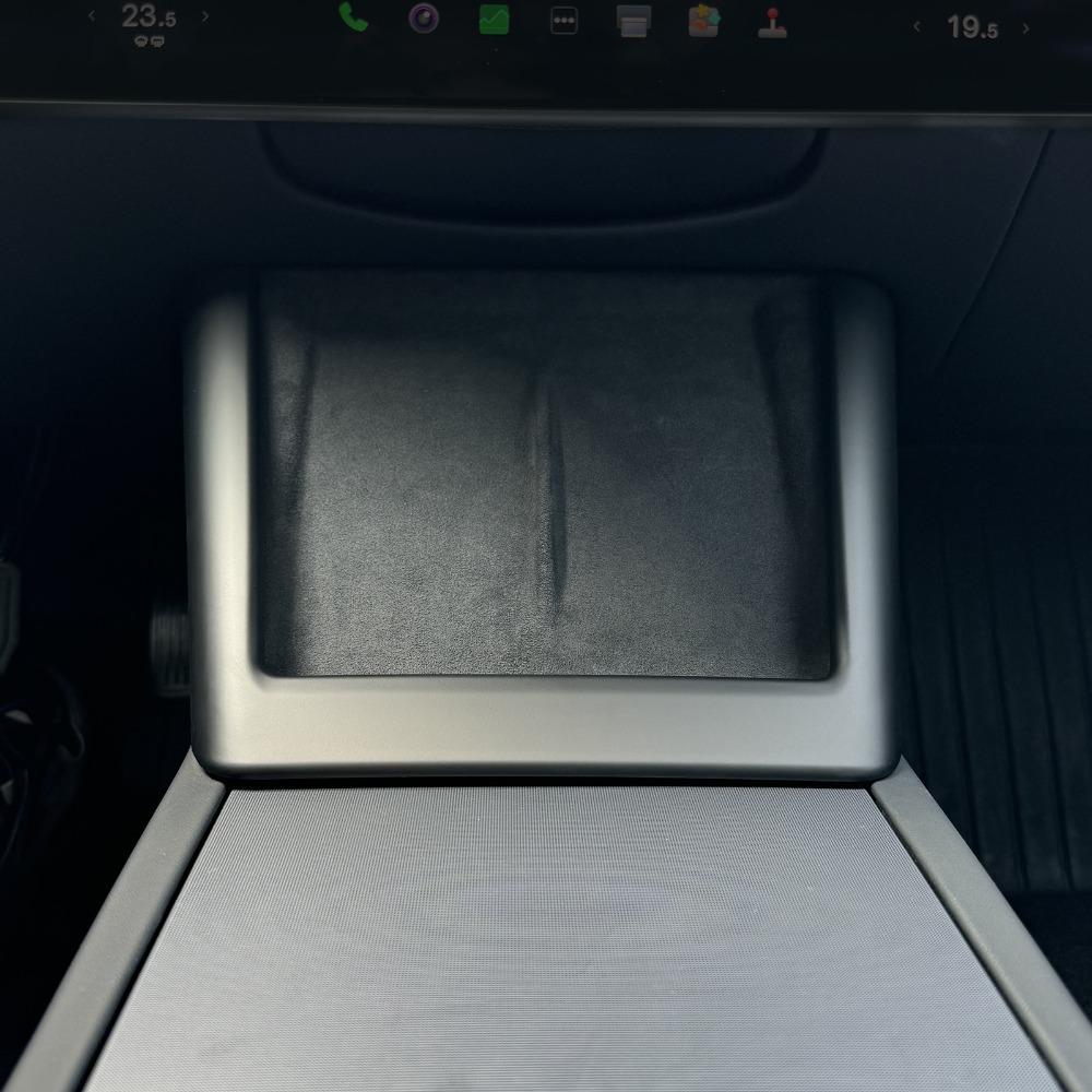 For Tesla Model Y Juniper 2025 Model 3 Highland Car Wireless Charging Silicone Pad Screen Protective Cover Center Panel Stickers