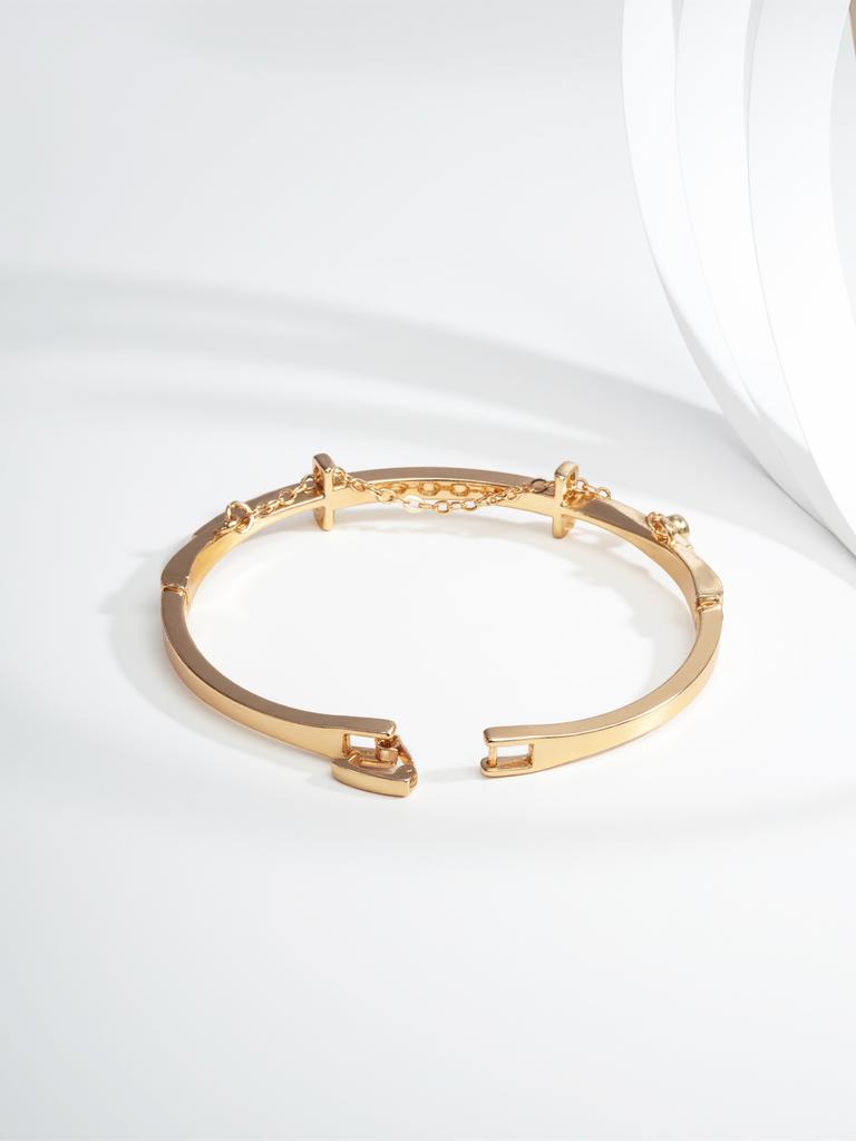 Rz Stainless Steel Crystal Chain Engraved Heart Charm Women Gold Plated Bracelet Open Bangle Famous Jewelry