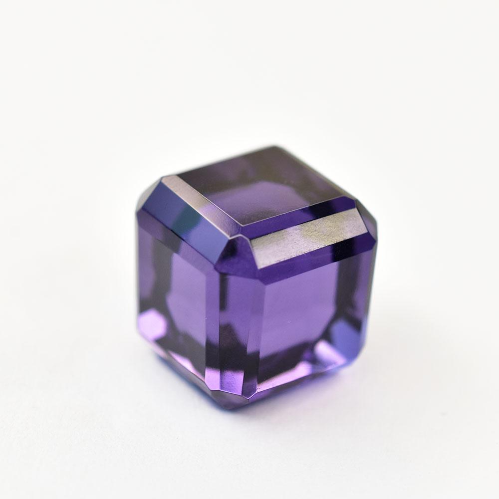 15MM Natural Purple Amethyst Cube Cut 34.2 Ct Certified Flawless Loose Gemstone