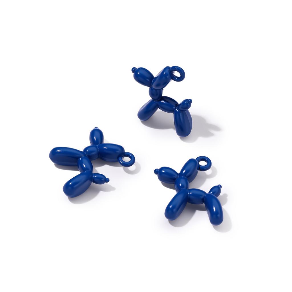 Spray painted balloon dog alloy pendant