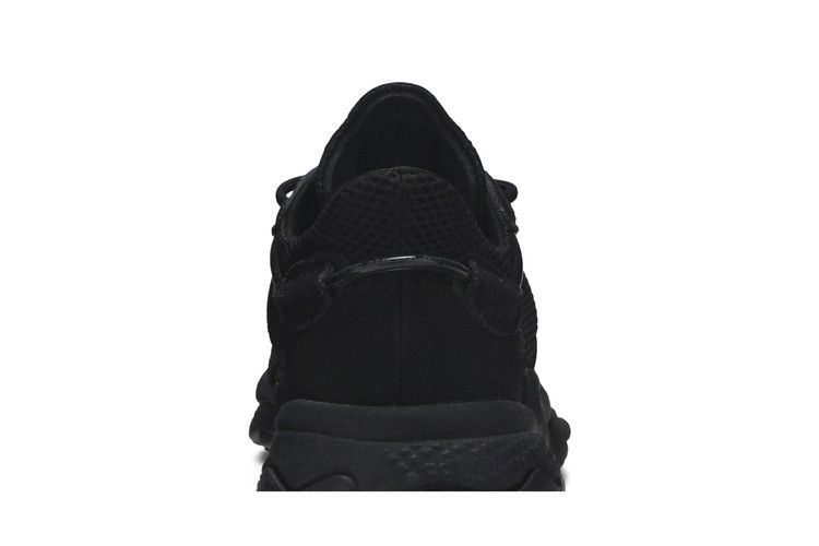 adidas Ozweego Основной черный