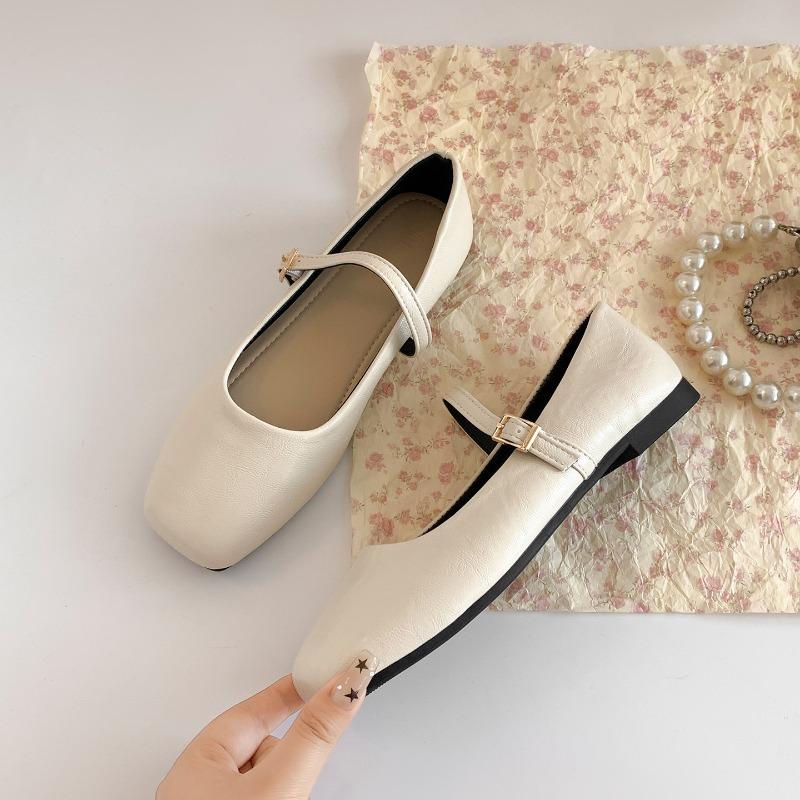 2026 Новые Весенние Женские Балетки Удобные Туфли с Квадратным Носком Уличный Стиль Мягкая Кожа Женские Элегантные Туфли Мэри Джейн
