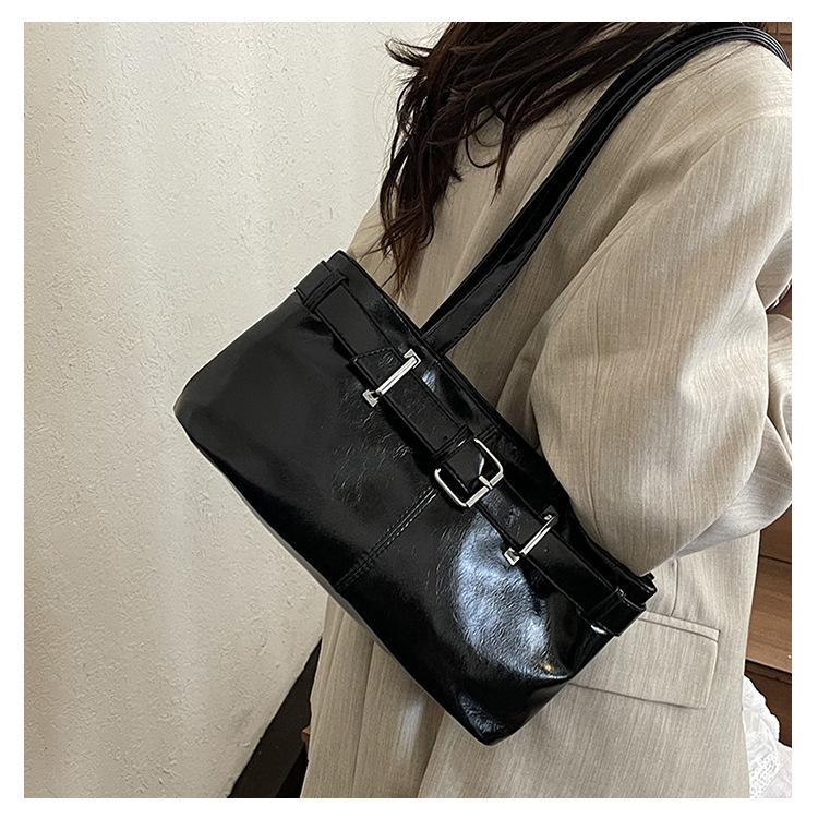 Chic Minimalist Solid Color Shoulder Bag New Retro Faux Leather Handbag Trendy Street Style Commuter Purse KTB