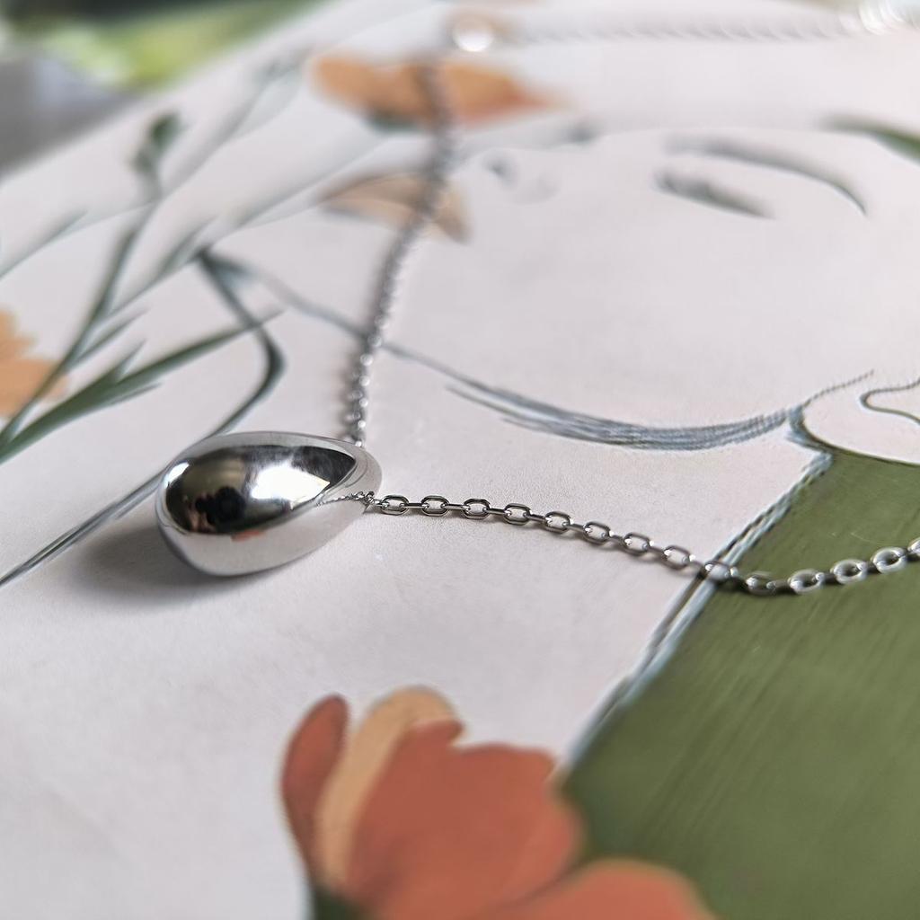 Серебряное колье с без камней, вес изделия 3,04 гр (2184805)