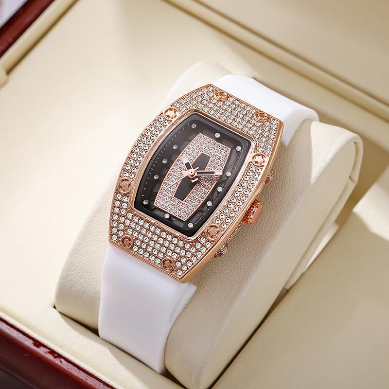 Stylish Women Quartz Wristwatch With Mineral Glass Mirror For Daily Use