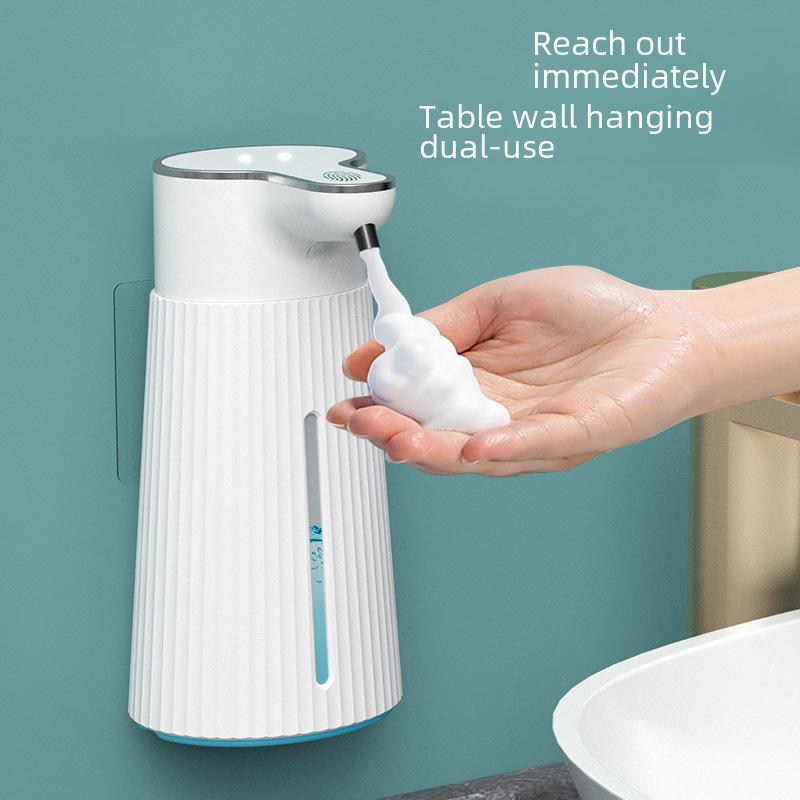 Интеллектуальный дозатор пенящегося дезинфицирующего средства для рук с автоматической индукцией - Настенная пеномоечная машина для мыла и моющих средств.