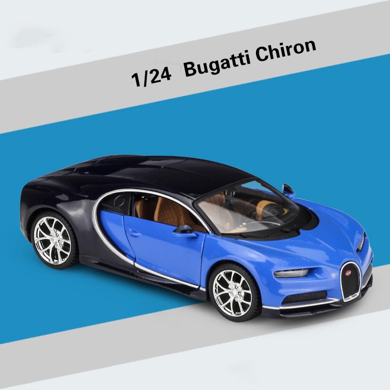 1:24-масштабная модель автомобиля Bugatti Chiron, игрушки для мальчиков, игрушки в возрасте от 3 до 12 лет, транспортные средства с откатным механизмом, музыкальными дверями и открывающимся капотом