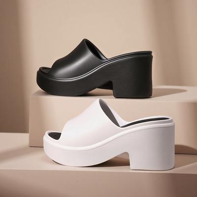 2025 Новые Роскошные Женские Шлепанцы Лето Корейская Версия Шлепанцы на Толстой Подошве Досуг Игра Изысканные Пляжные Шлепанцы